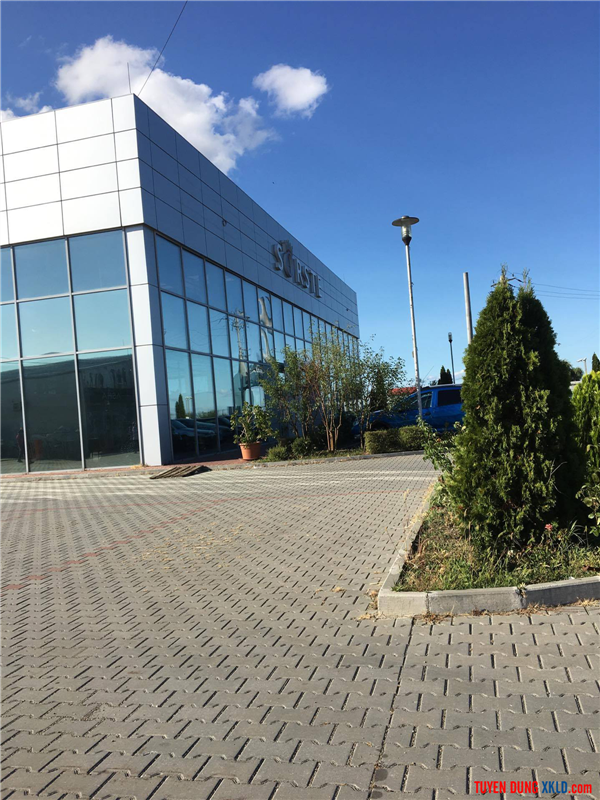 Công ty may tại Rumani