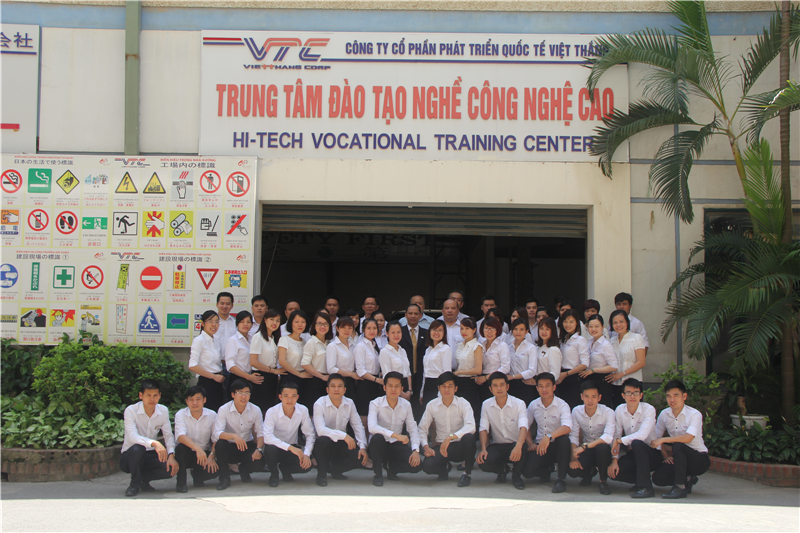 Cán bộ nhân viên công ty VTC