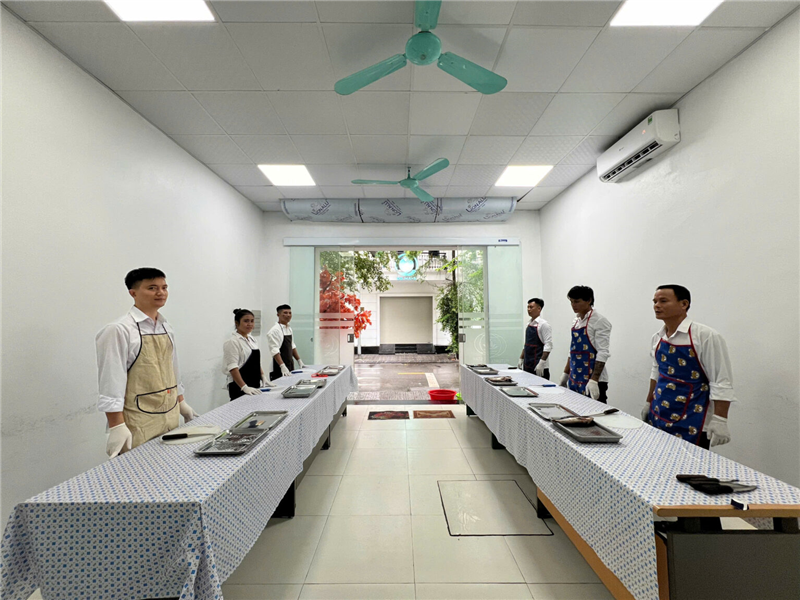 Thi tuyển