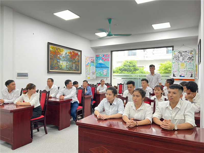 Thi tuyển
