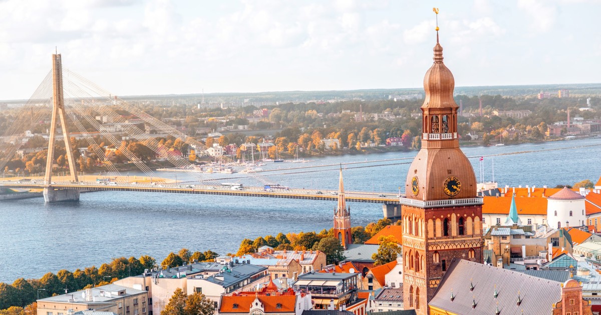 Xuất khẩu lao động châu âu (XKLĐ Nga)